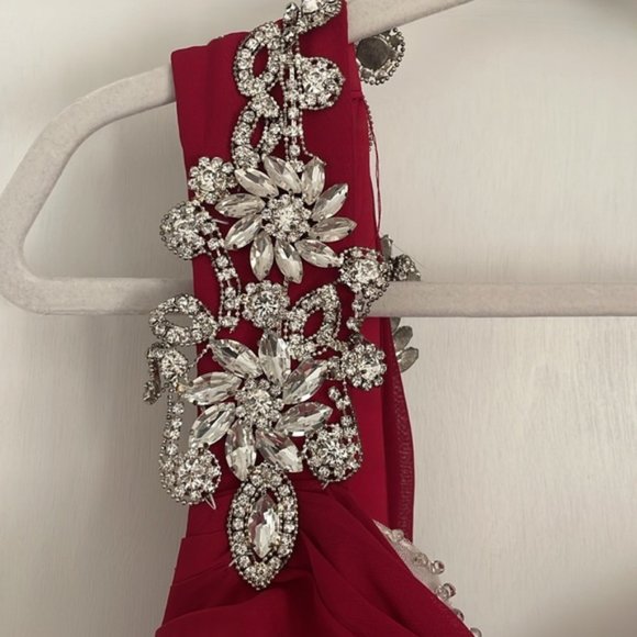 RED Formal Gown with Rhinestones Fabric sleeveless - Picture 4 of 12
